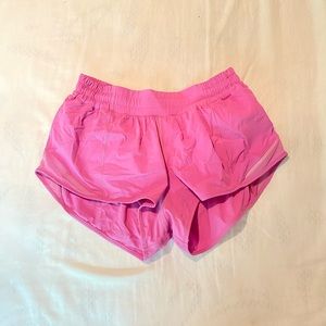ISO PINK LULULEMON HOTTY HOT SHORTS